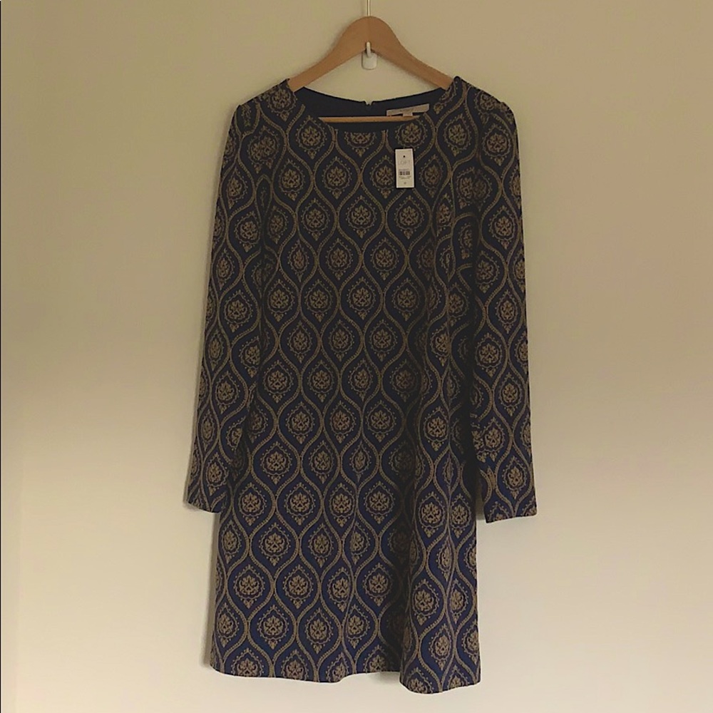 Women’s dress